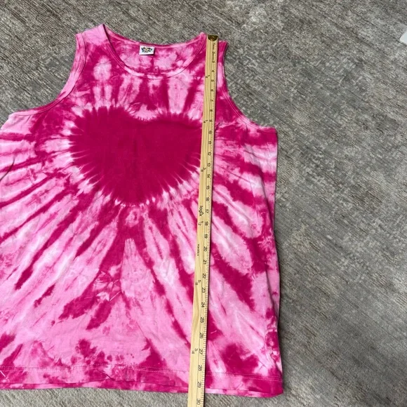 Looney Tunes Vintage Pink Tie-Dye Heart Sleeveless Tank Top - Picture 7 of 7